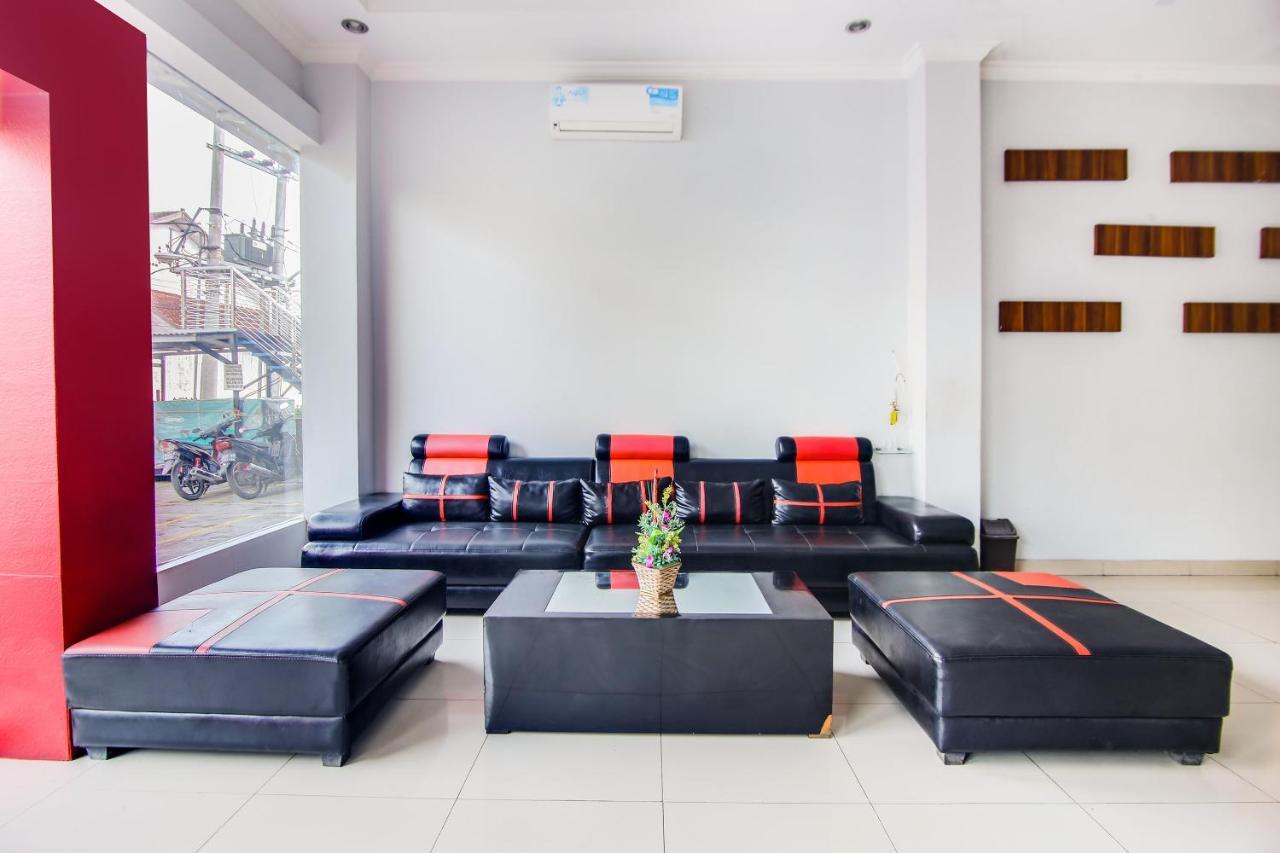 Collection O 91464 7 Dream Hotel Palembang Bagian luar foto