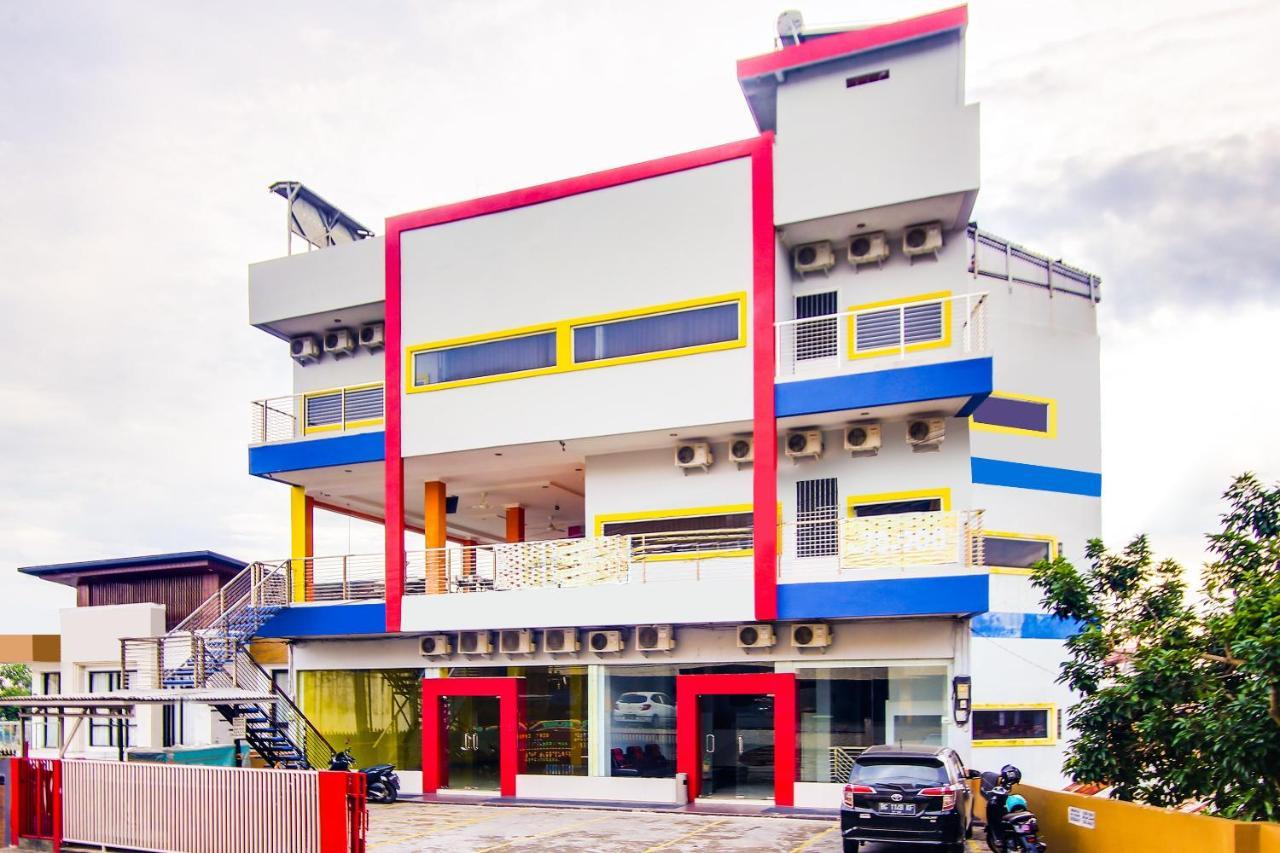Collection O 91464 7 Dream Hotel Palembang Bagian luar foto