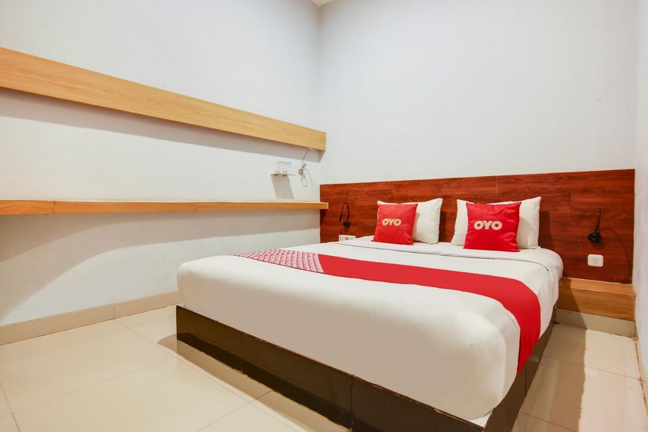 Collection O 91464 7 Dream Hotel Palembang Bagian luar foto