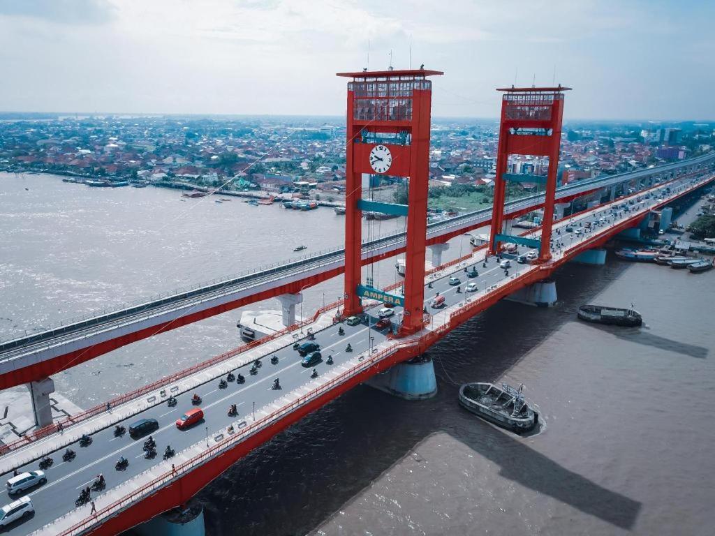Collection O 91464 7 Dream Hotel Palembang Bagian luar foto